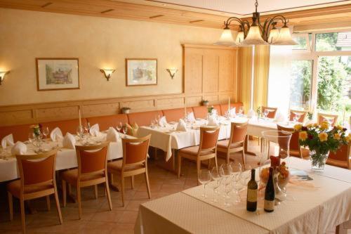 Hotel Dernbachtal ภายนอก รูปภาพ